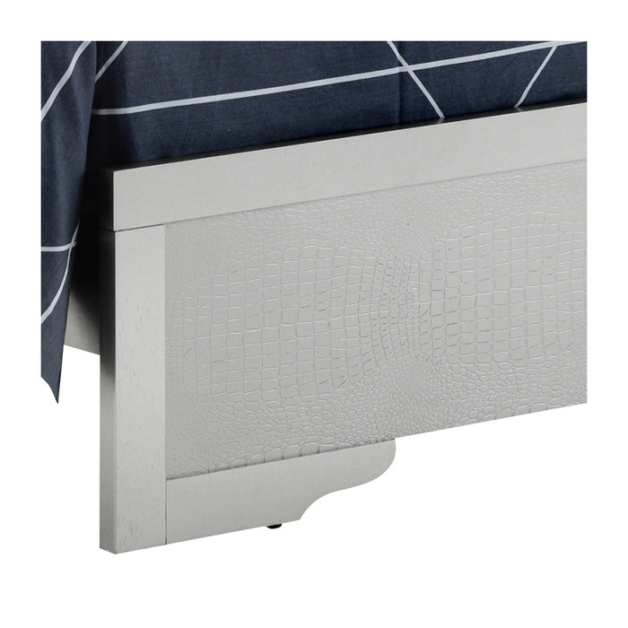Glory Furniture Lorana Bed
