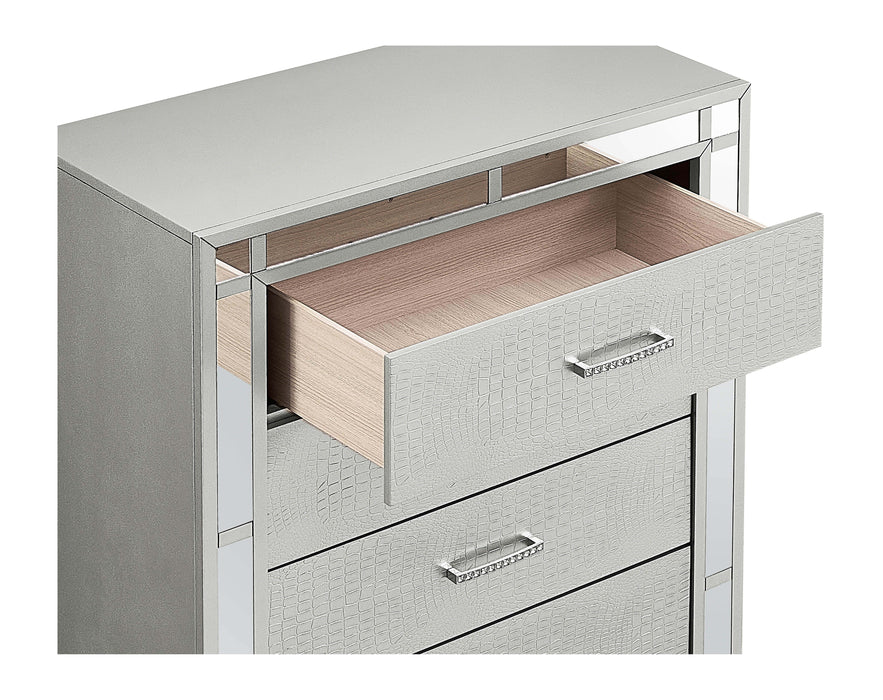 Glory Furniture Madison Chest