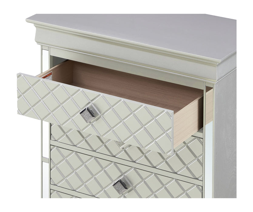 Glory Furniture Verona Chest