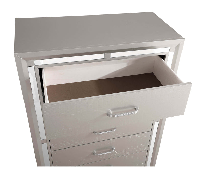 Glory Furniture Alana Chest