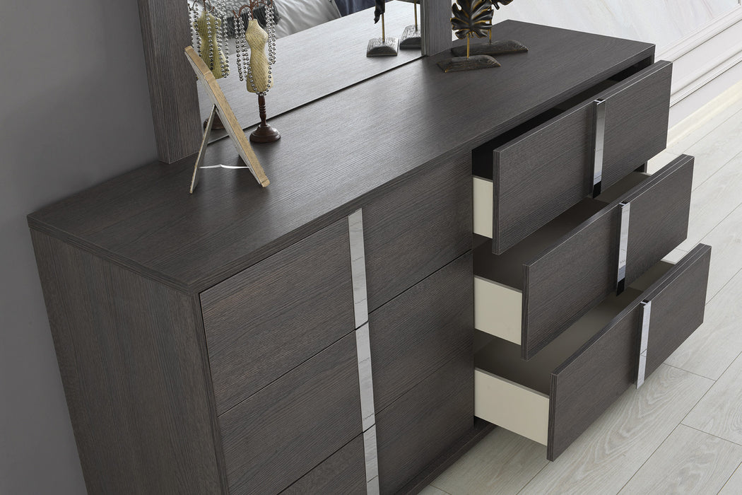 Giulia Dresser in Matte Gray SR07-203