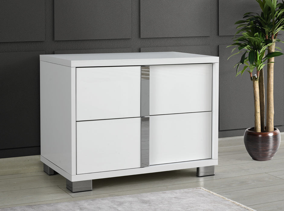 Giulia Chest in White SR11-101