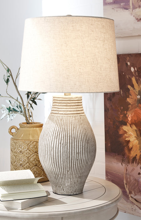 Layal Table Lamp