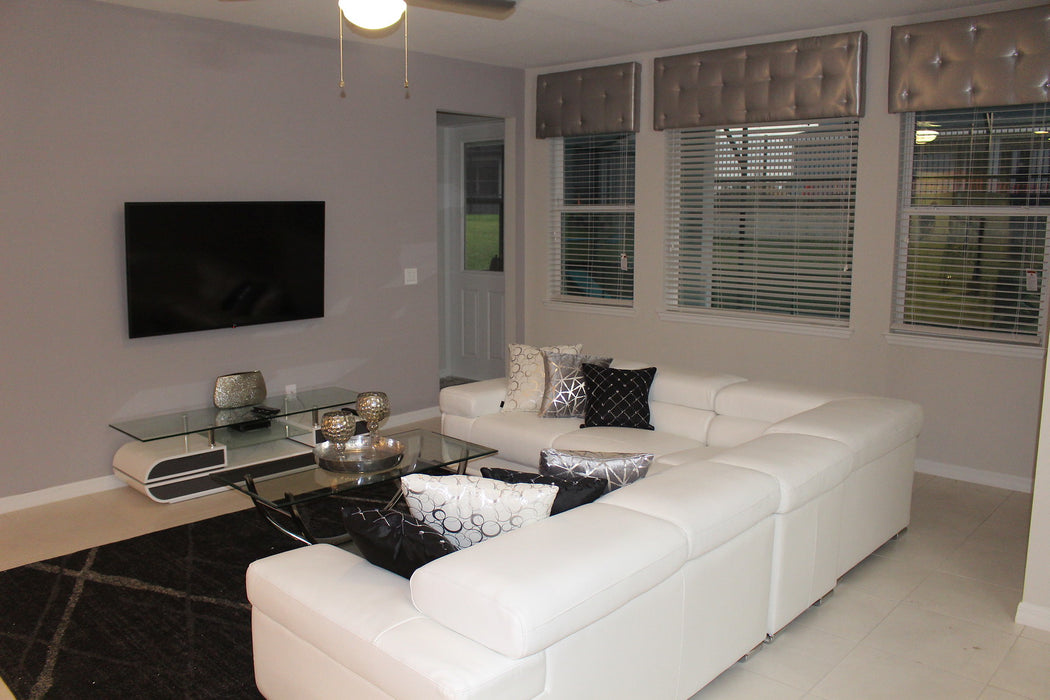 2119 Sectional - White