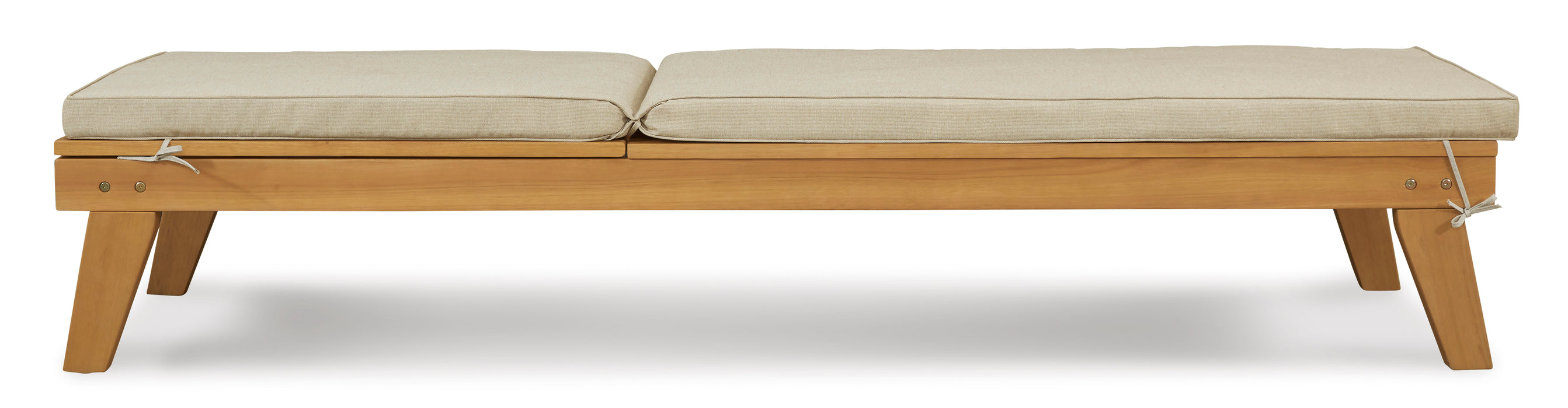 Byron Bay Chaise Lounge with Cushion