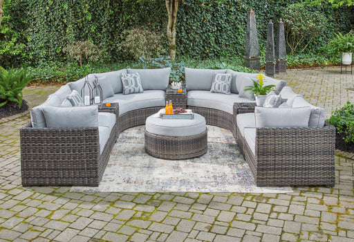 Harbor Court 9-Piece Outdoor Sectional with Ottoman