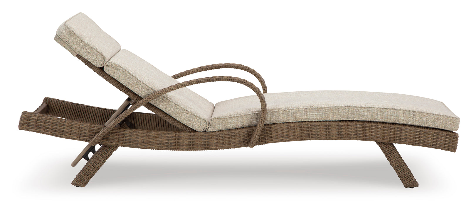 Beachcroft Outdoor Chaise Lounge with Cushion