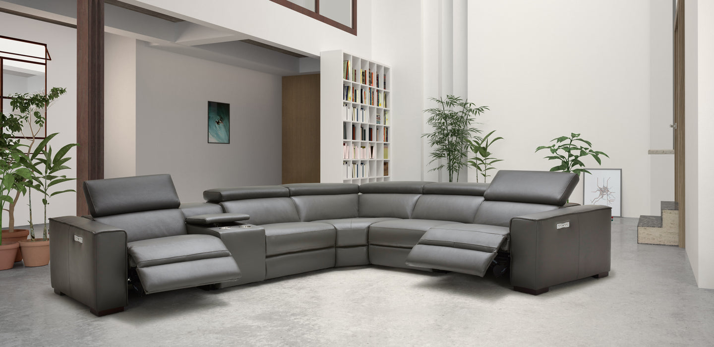 Picasso Motion Sectional