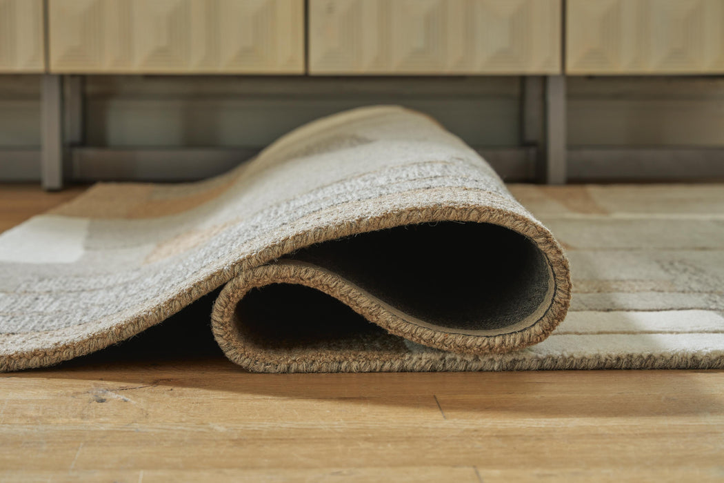Abbotton 5' x 7' Rug - image 4