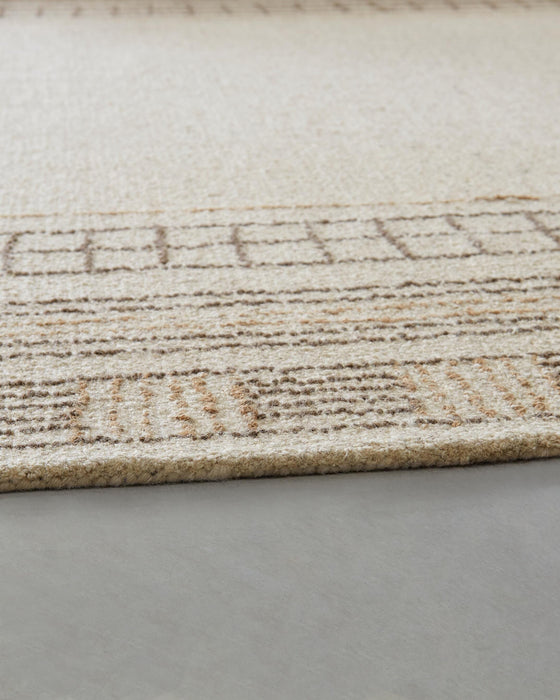 Idaman Medium Rug - image 3