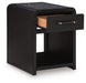 Clanden End Table - image 4