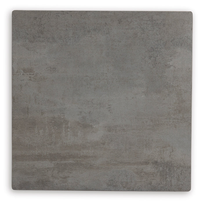 Dynnford Table (Set of 3)