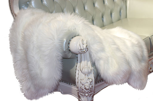 Luxury Decorative Faux Fur Throw in White (50-inch x 60-inch)