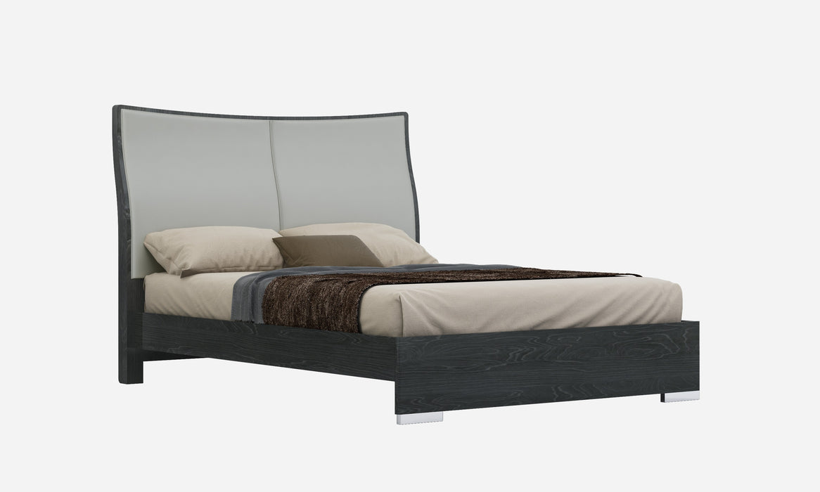 Vera Bed