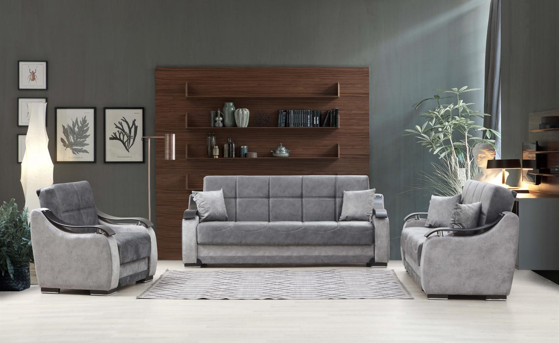 Bella Loveseat