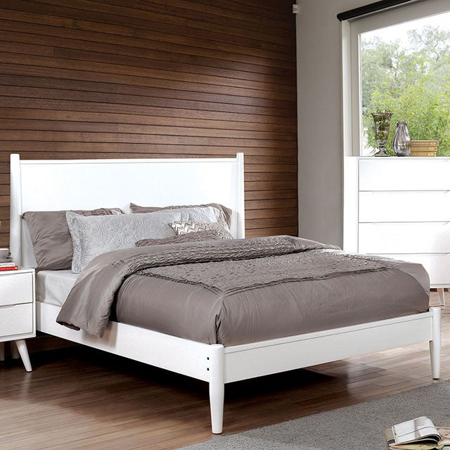 Lennart 4 Pc Bedroom Set - Full / White
