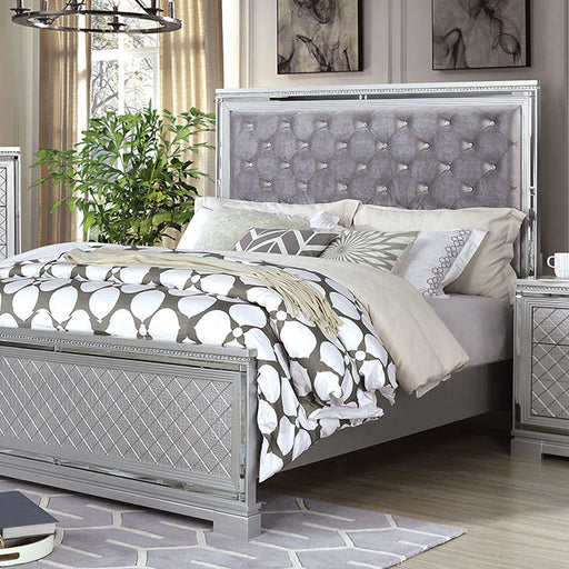 Belleterre 5 Pc Bedroom Set - Silver