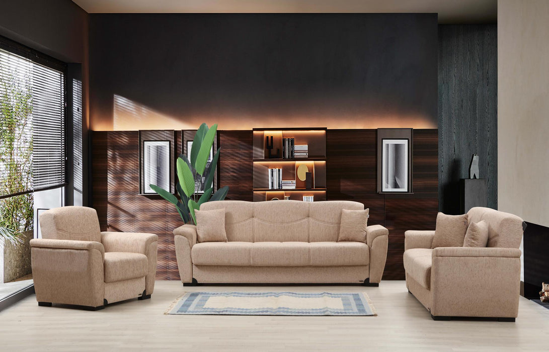 Everly Loveseat