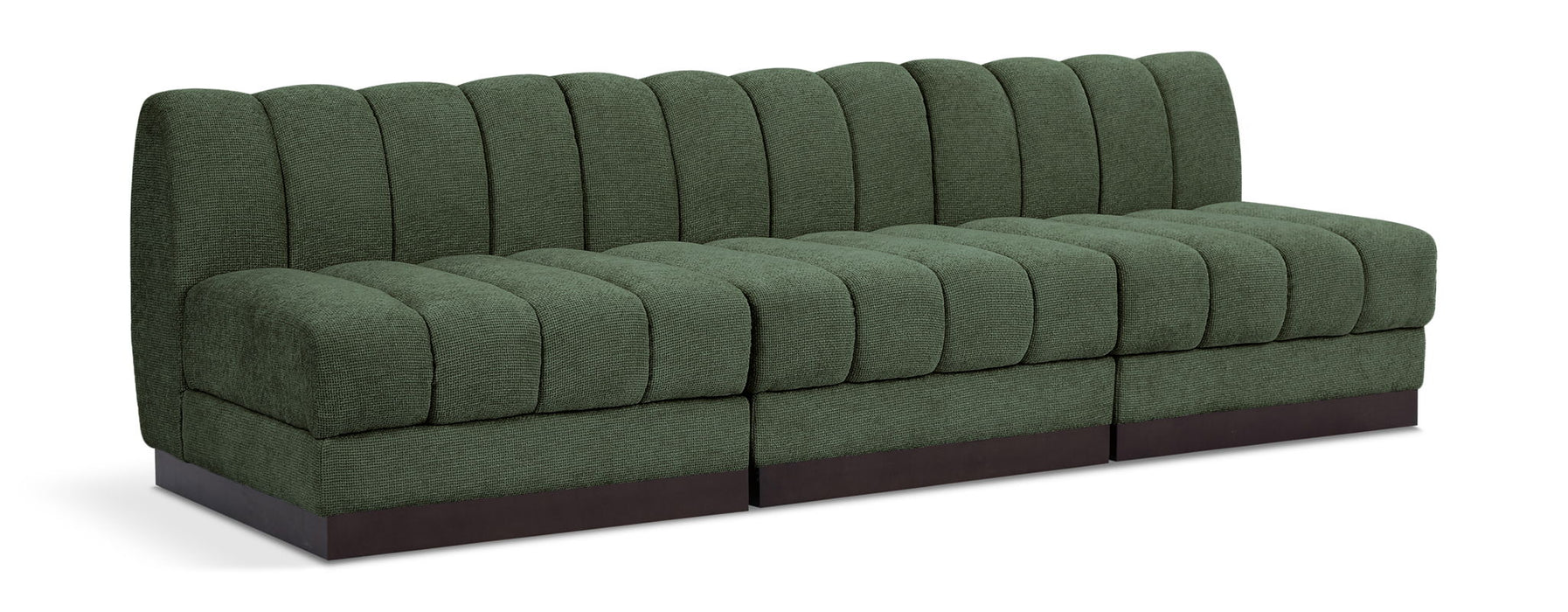 Quinn Living Room Set