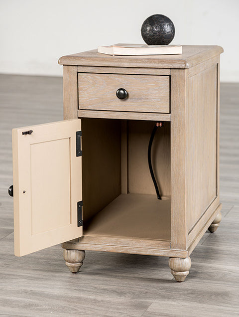 Chesapeake Chairside Table - Light White Wash