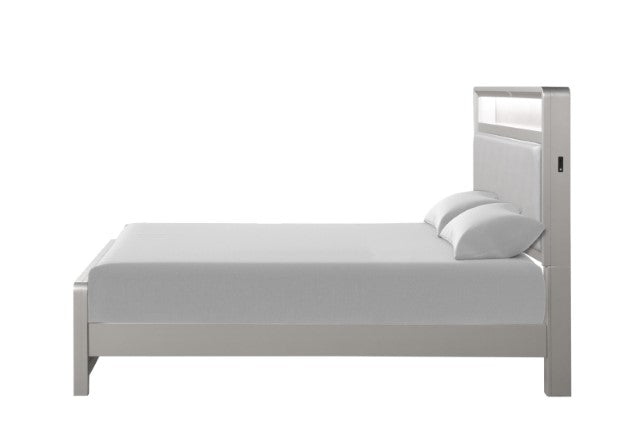 Bryne 4 Pc Bedroom Set - Champagne