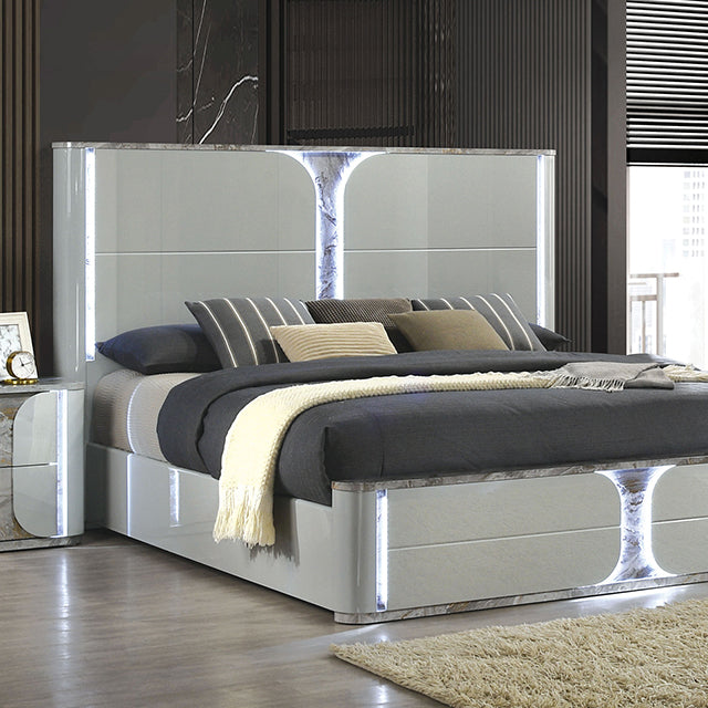 Cleburne 4 Pc Bedroom Set - Light Gray - Queen
