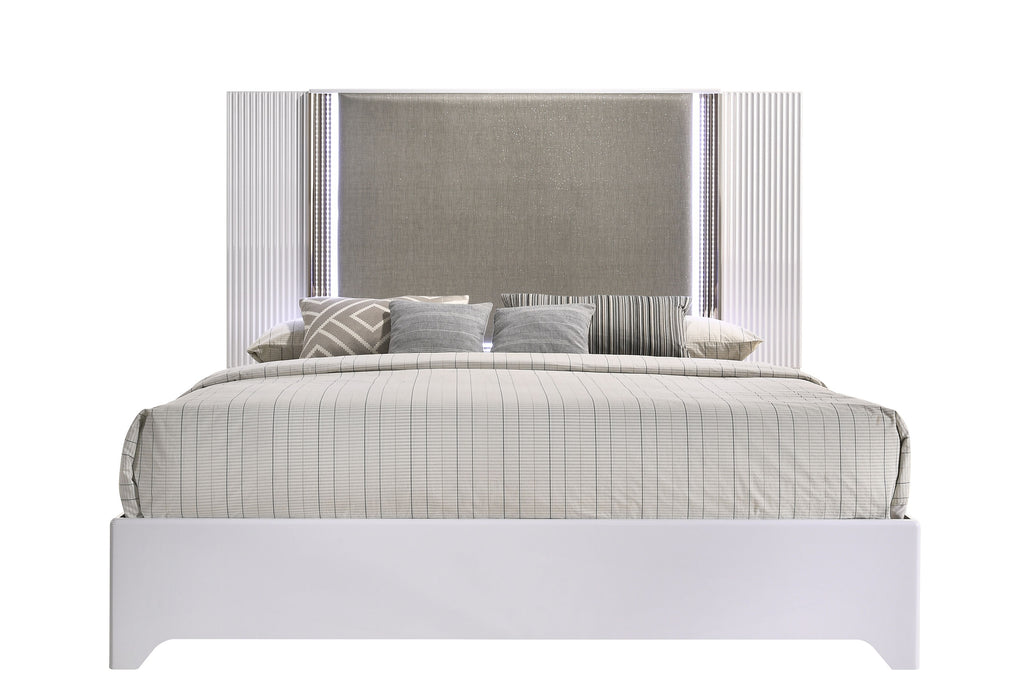 ASPEN WHITE BED